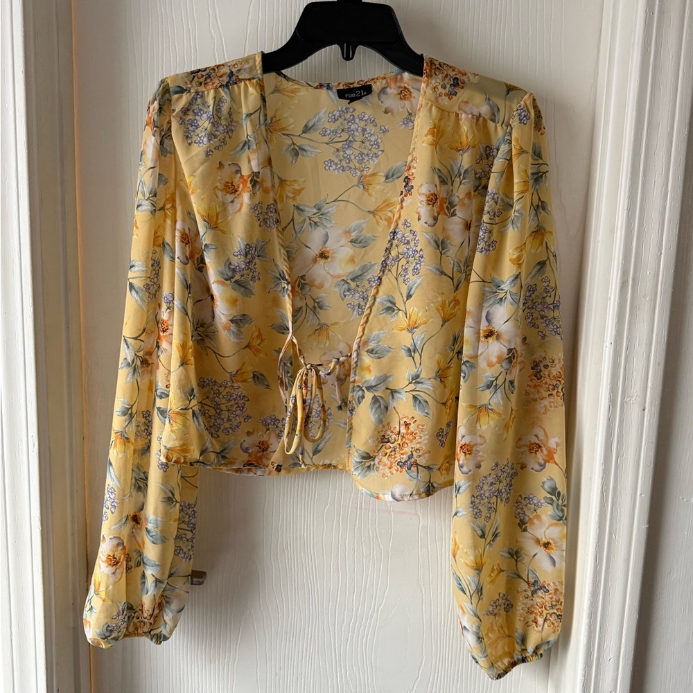 Chic Floral Yellow Blouse with Tie Front